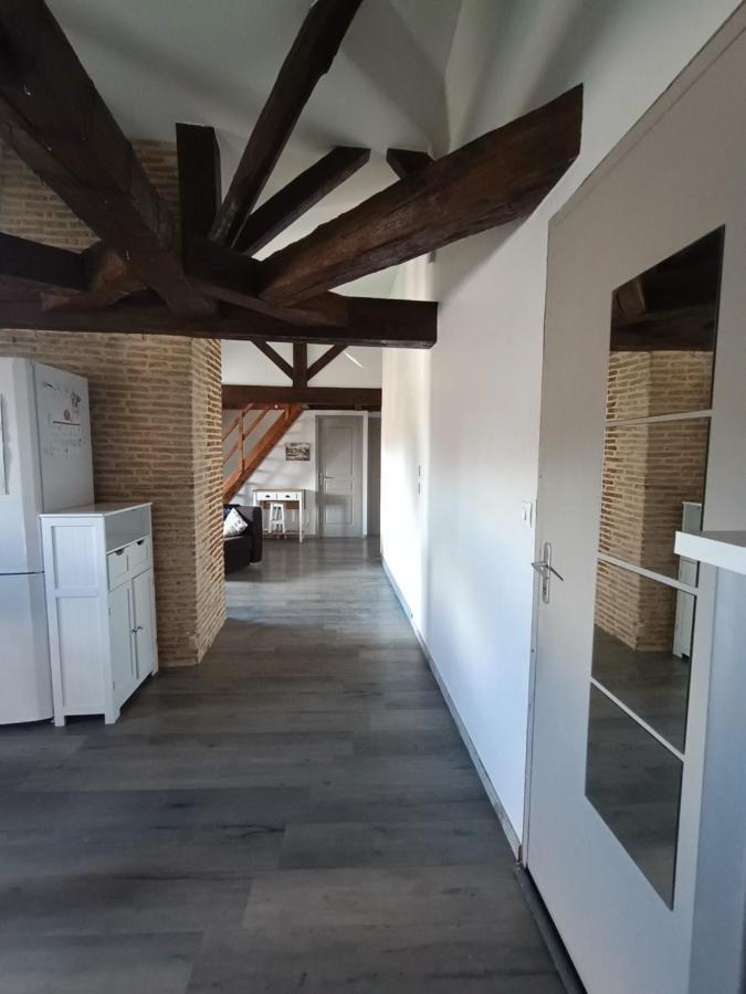 Grand Appartement Chaleureux Mirebeau-sur-Beze Exteriör bild